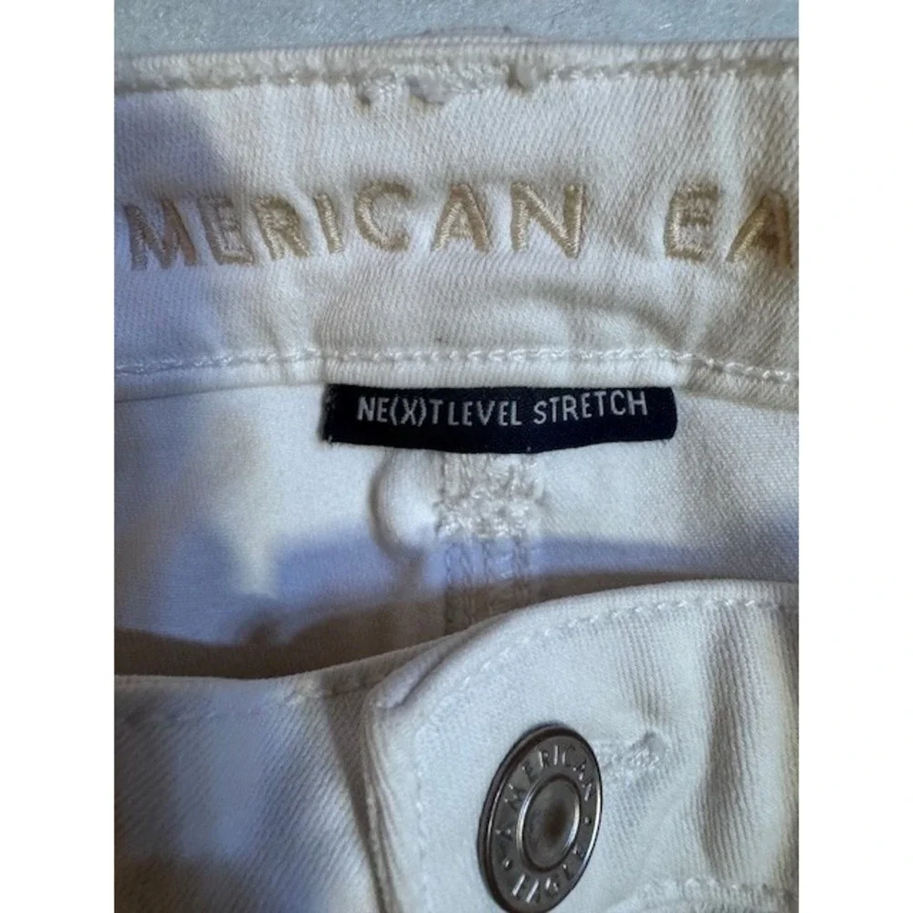 American Eagle Jeans 12‎ Super Hi-Rise Jegging Crop Next Level Stretch White